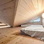 In With Sauna