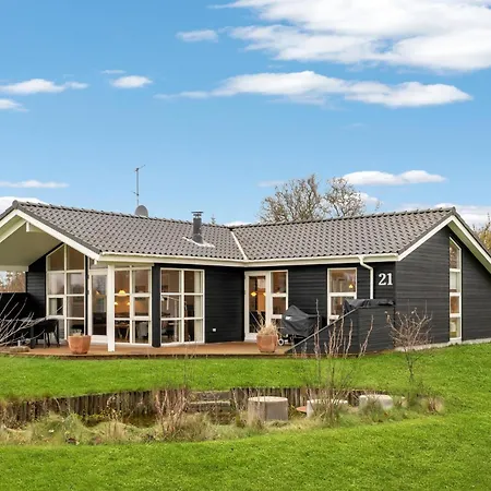 In With Sauna Glesborg