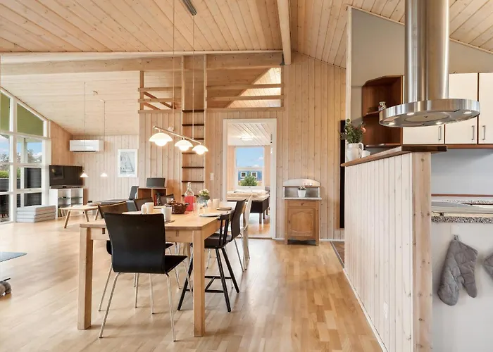 In With Sauna Feriehus *